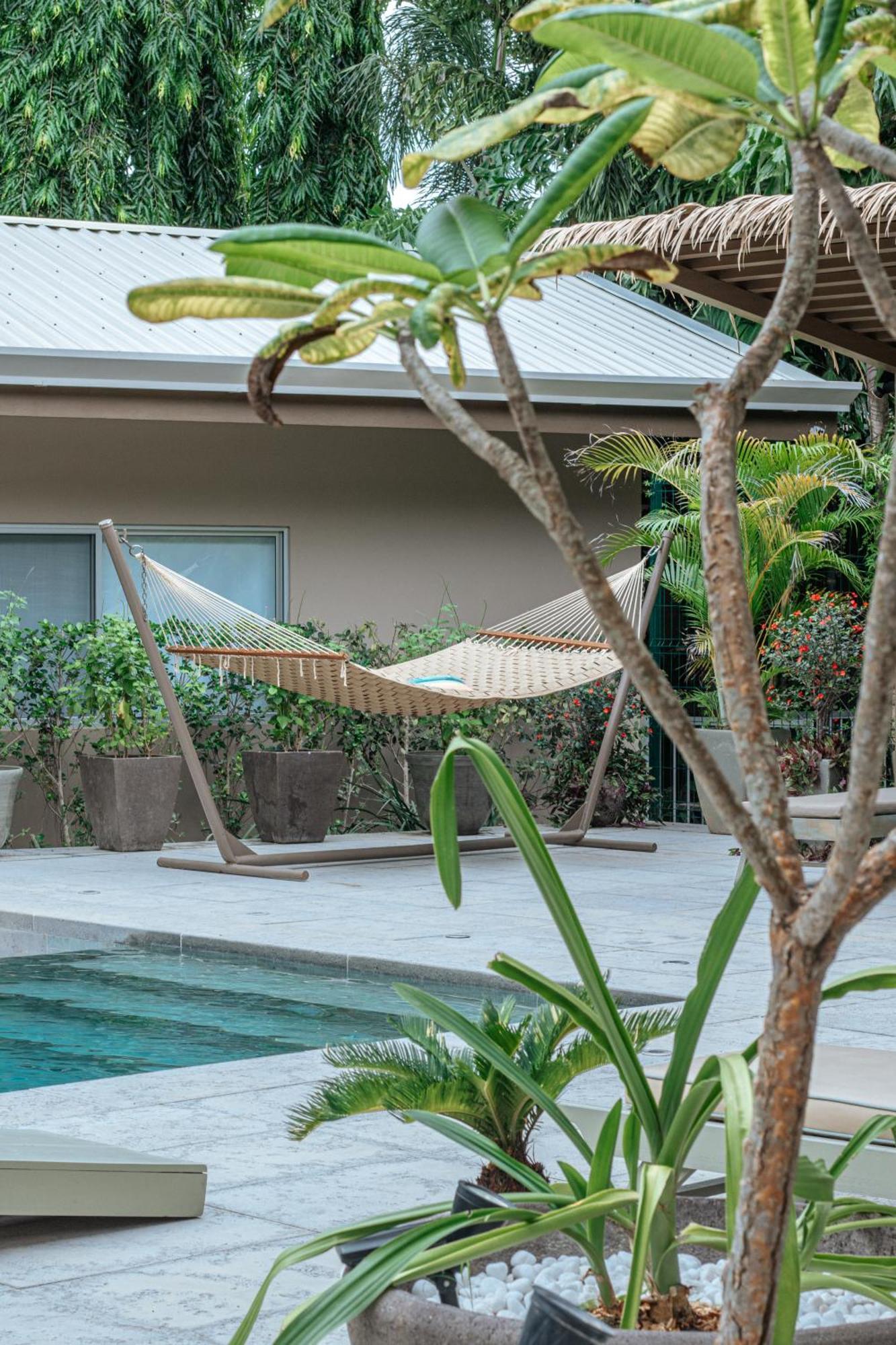 Tamarindo Bay Suites - Self Check In, Adults Only Bagian luar foto
