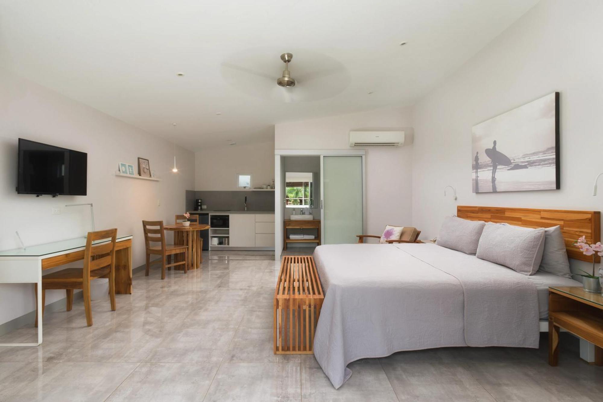 Tamarindo Bay Suites - Self Check In, Adults Only Bagian luar foto