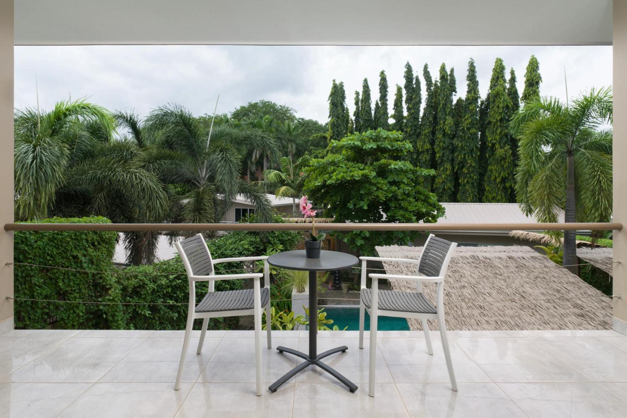 Tamarindo Bay Suites - Self Check In, Adults Only Bagian luar foto